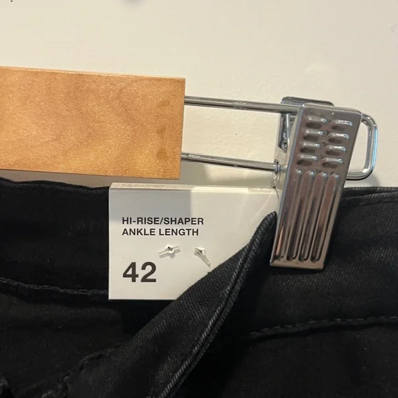 ZARA New with tags Black High Rise Skinny Jeans 10 Denim - Picture 5 of 7